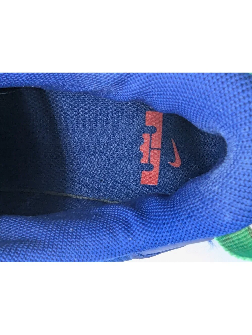 Nike LeBron Witness 7 Kaleidoscope Blue Kids Size 6Y /Womens 7.5 Shoe DQ8650-400